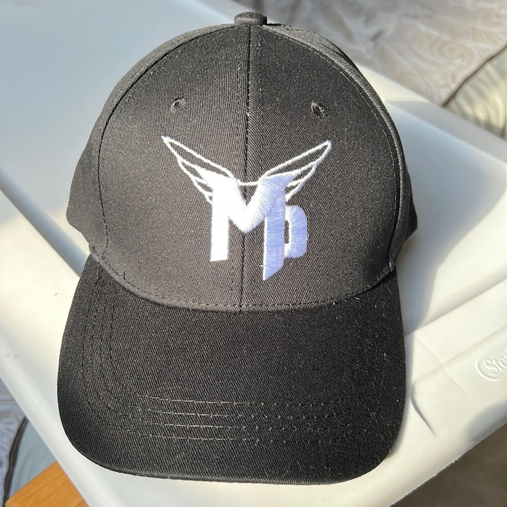 Maximum performance sportswear hat